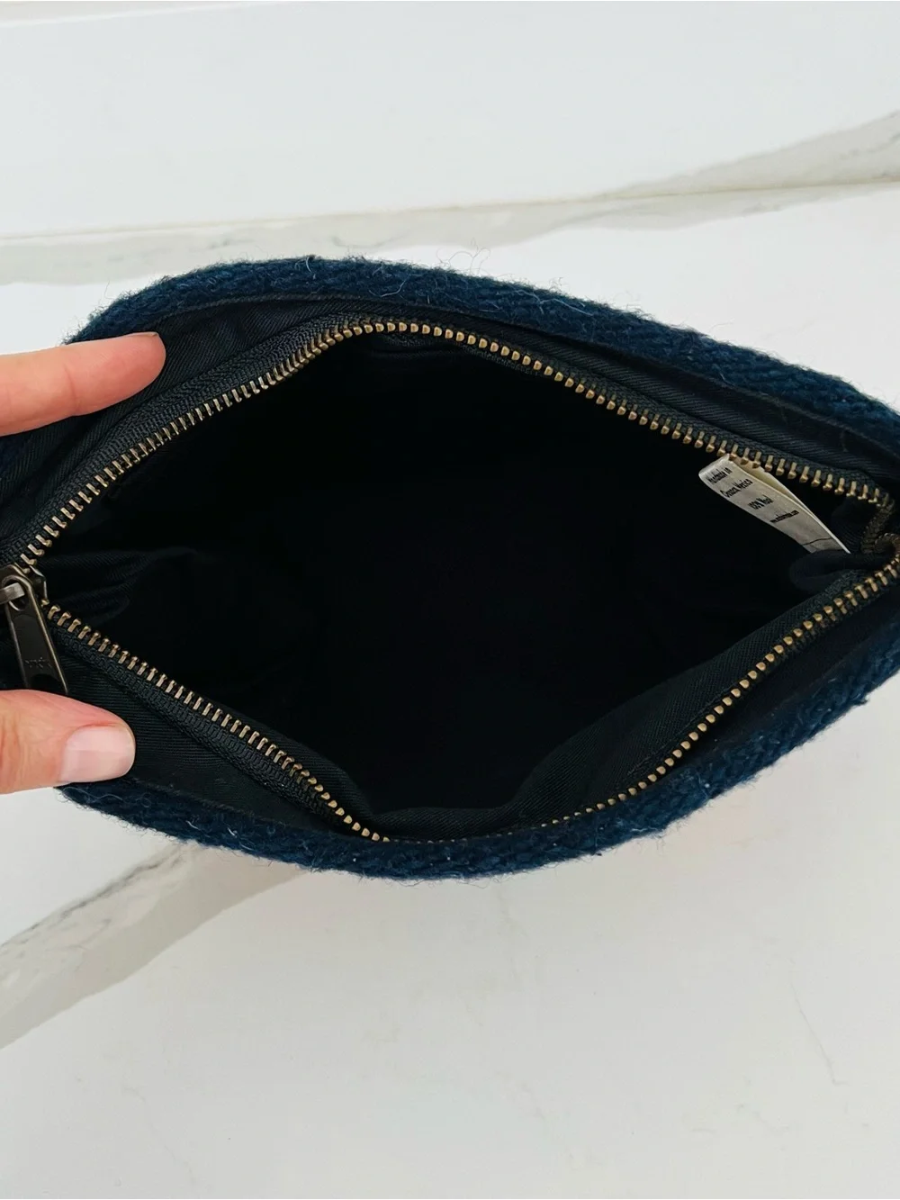 MZ Made Eagle Eye Handwoven Wool Pouch - Picture 10 of 12